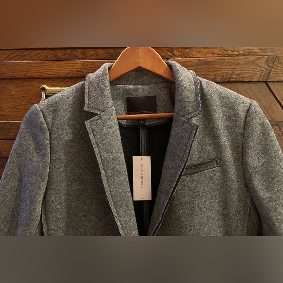 NWT Banana Republic Wool Blend Textured Boyfriend Blazer Sz 8P - Picture 6 of 14